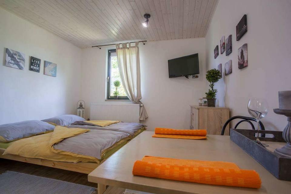 Ferienwohnung Pod Horou Stiavnicke Bane Exterior foto